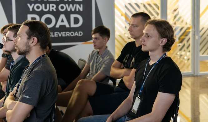 Cleveroad8