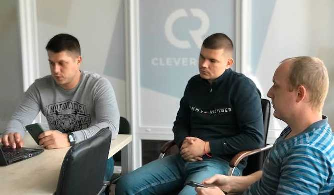 Cleveroad9