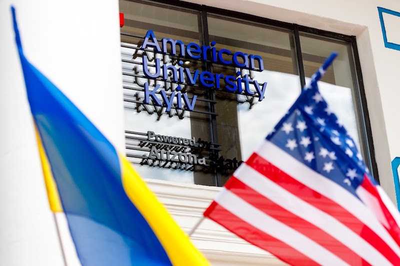 AUK_uni01