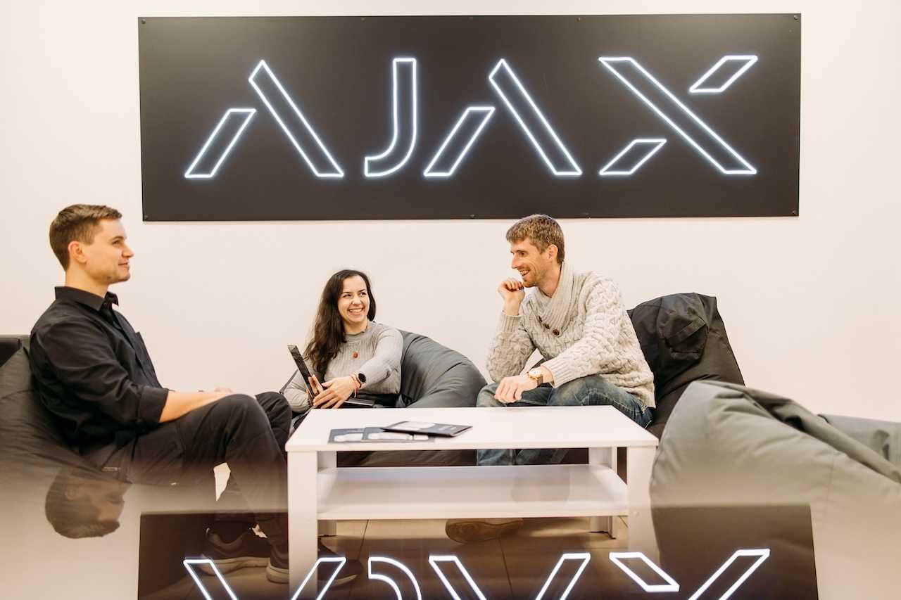 Ajax-1231